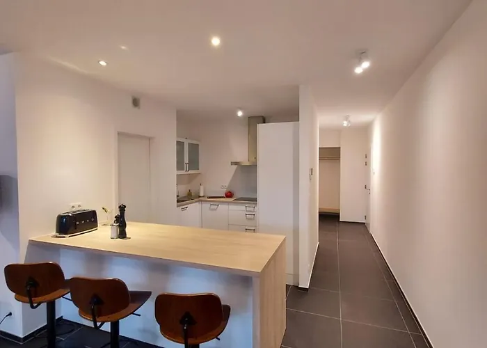 23 Apartment
